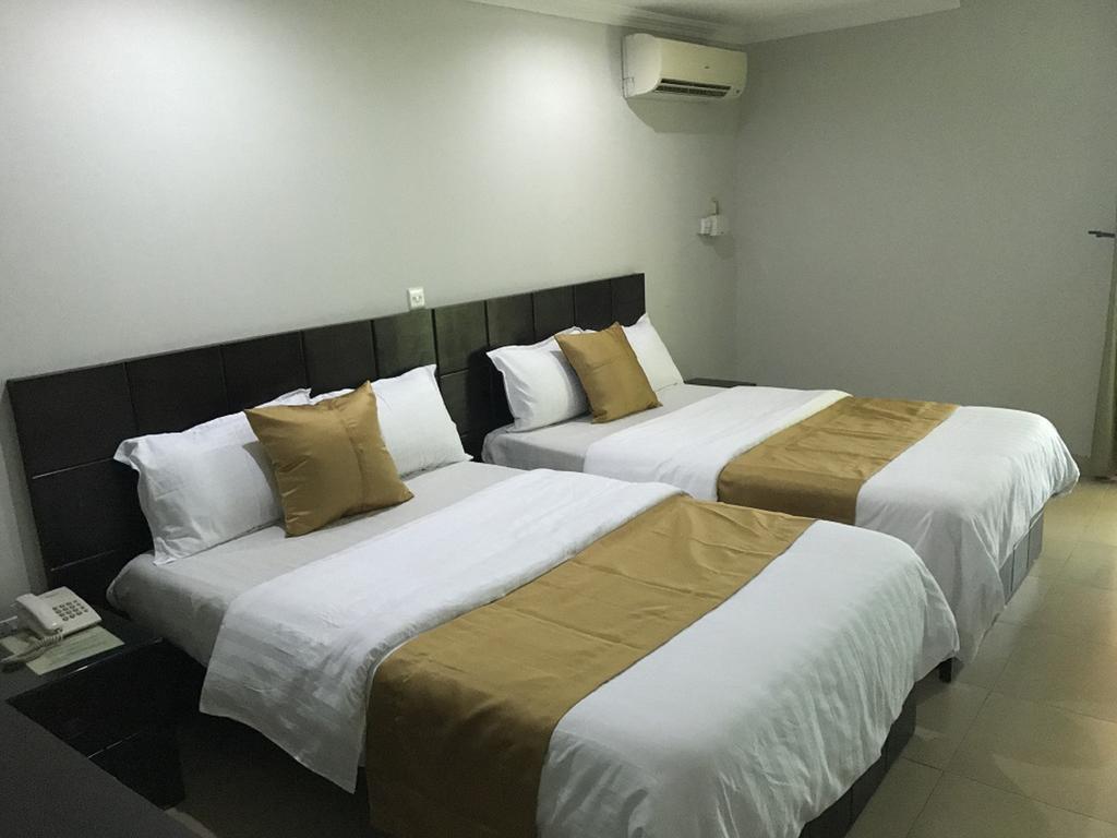Korkdam Hotel Taifa Exteriör bild