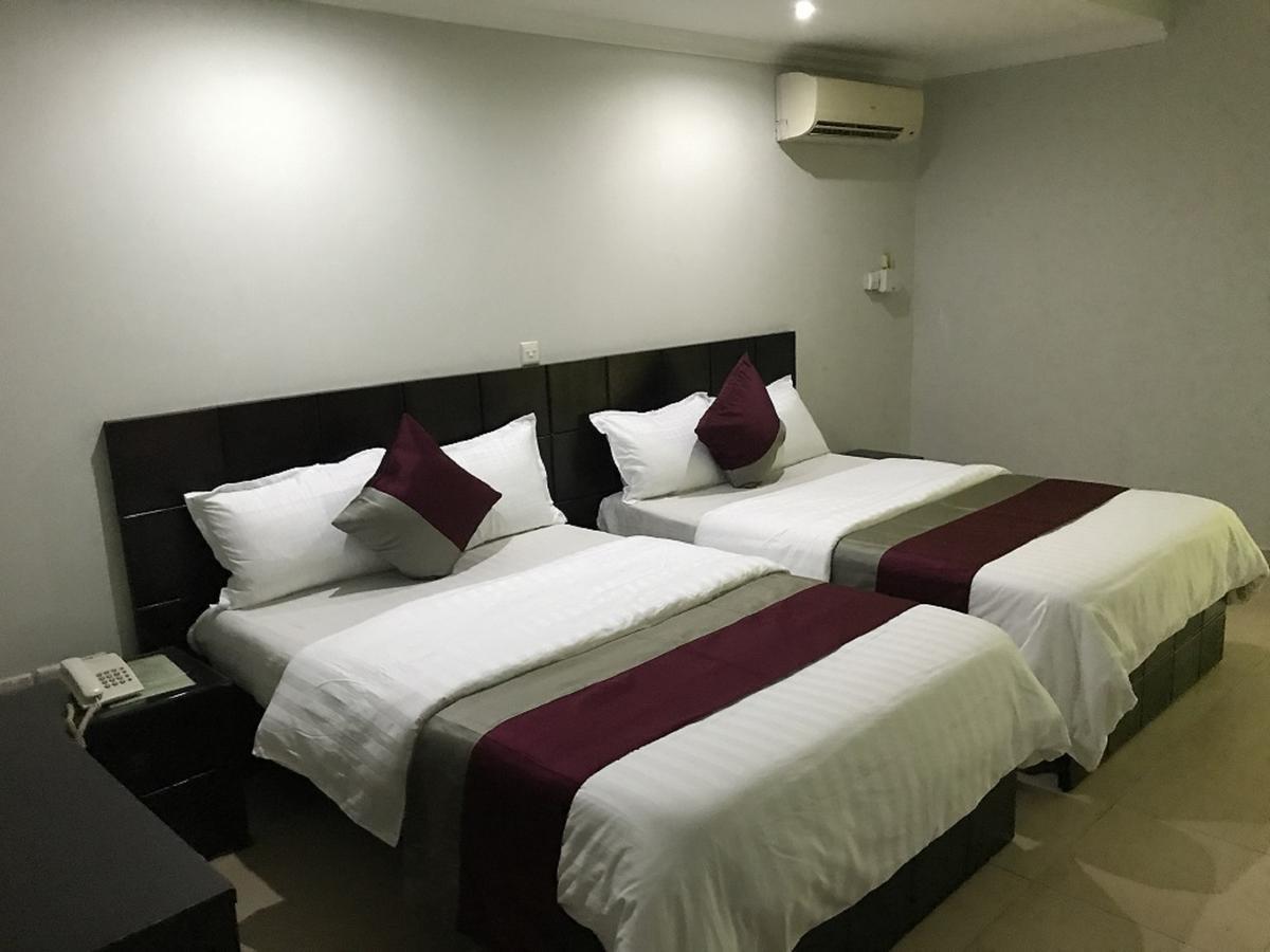 Korkdam Hotel Taifa Exteriör bild